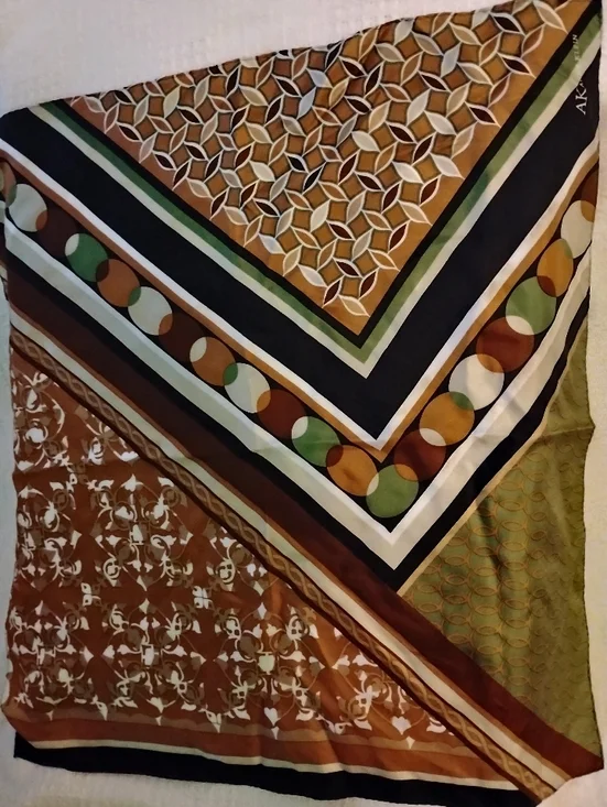 Ann Klein Scarf Rare Square - Picture 3 of 4